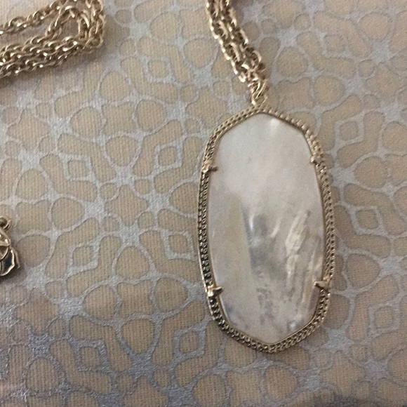 Kendra Scott Necklace - Picture 4 of 7